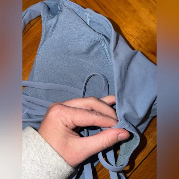 Lululemon Free to Be Serene Bra Size 10 Blue - Picture 7 of 12